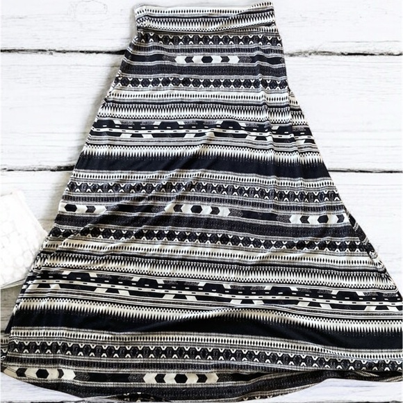 MOSSIMO💫Women’s Black/White Printed Soft Maxi Skirt - Picture 1 of 7